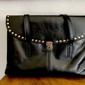 Black Purse Patricia Nash